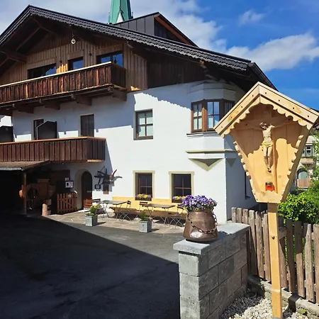 Stauders Und ベッド・アンド・ブレックファスト 4*