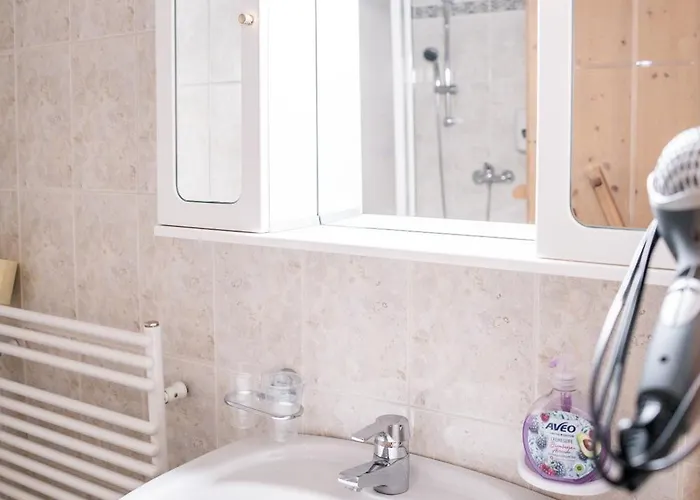 Stauders Und Couette-café 4*