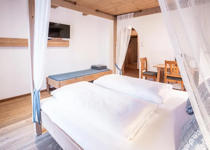 Stauders Und Couette-café Mutters