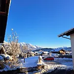 Stauders Und Bed & Breakfast Mutters