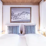 Stauders Und Bed & Breakfast 4*